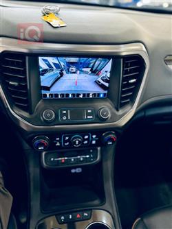 GMC Acadia